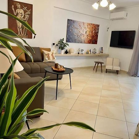Elegant Apt 50Meters Close Acropolis アテネ エクステリア 写真