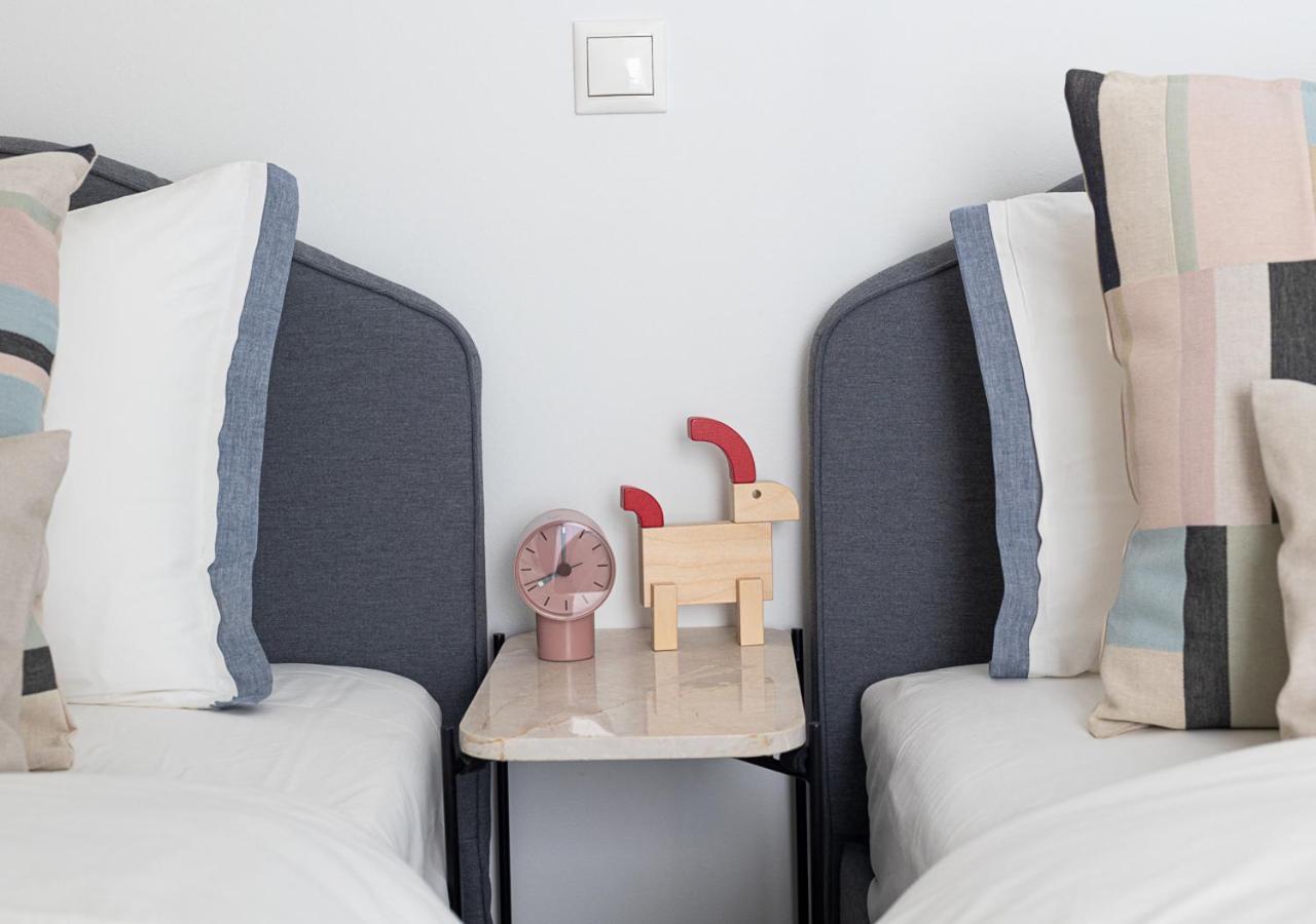 Elegant Apt 50Meters Close Acropolis アテネ エクステリア 写真