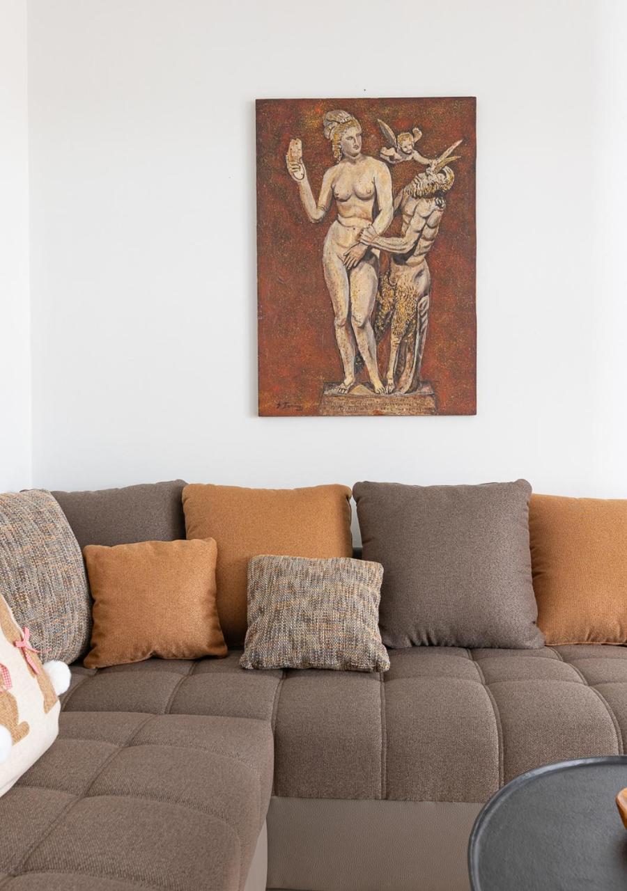 Elegant Apt 50Meters Close Acropolis アテネ エクステリア 写真