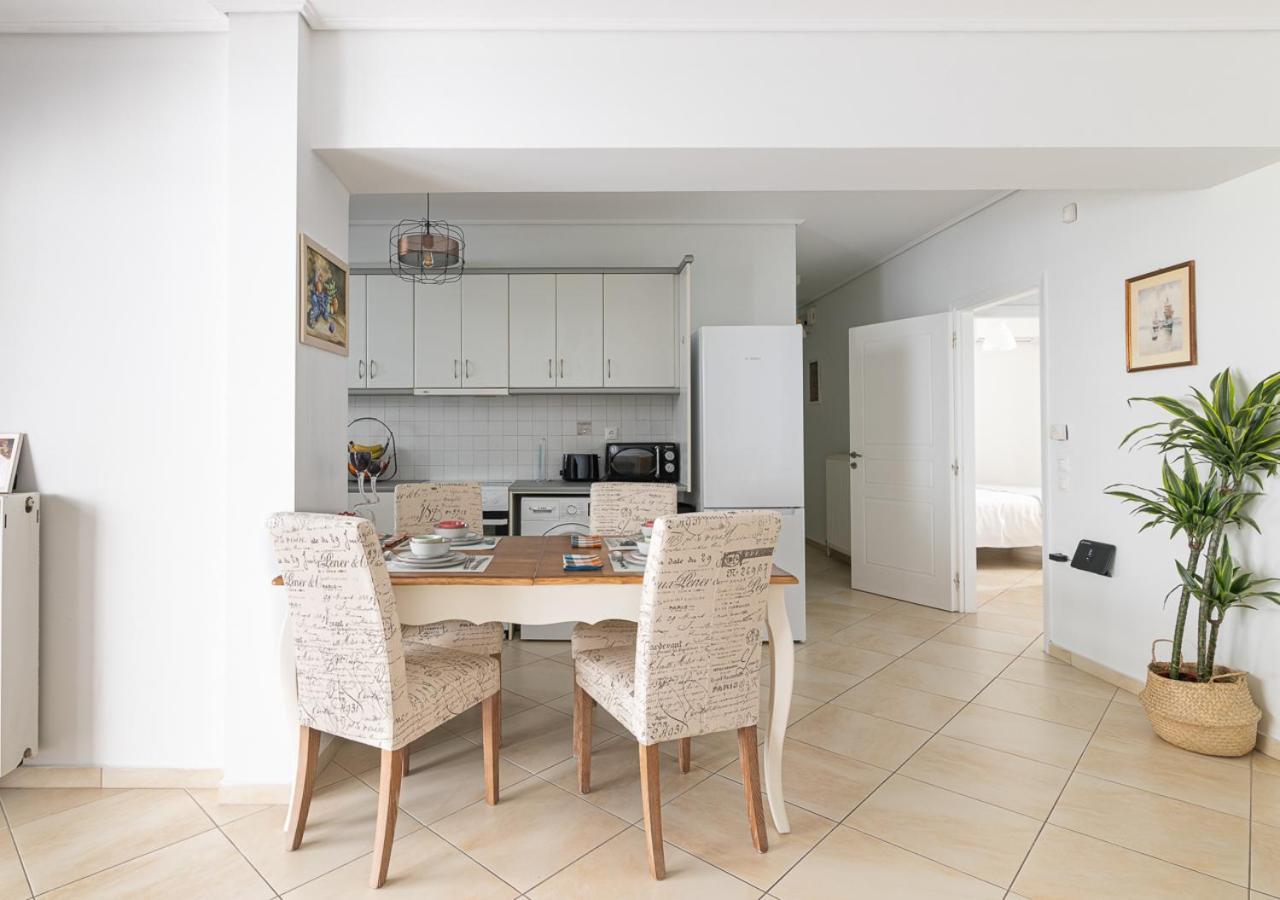 Elegant Apt 50Meters Close Acropolis アテネ エクステリア 写真